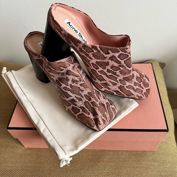 Acne Studios Python 🐍 Print Leather Mules with Block heel- sz-39 - Picture 1 of 5